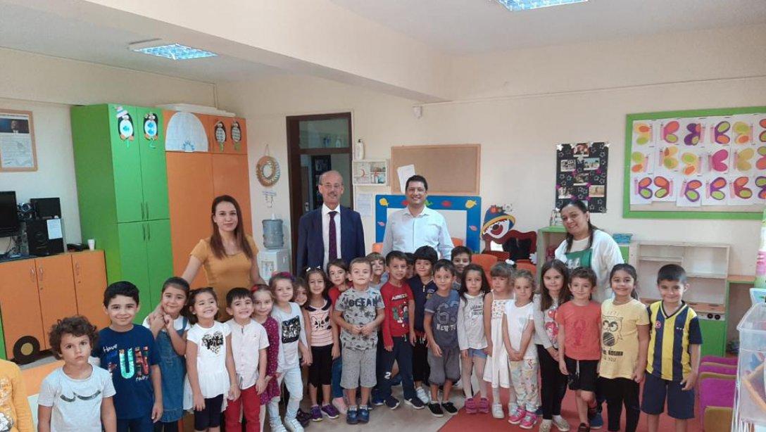 İlçe Milli Eğitim Müdürümüz Mustafa ÖZMEN Efe Emir Ayşe Çetin Anaokulunu ziyaret etmiştir.