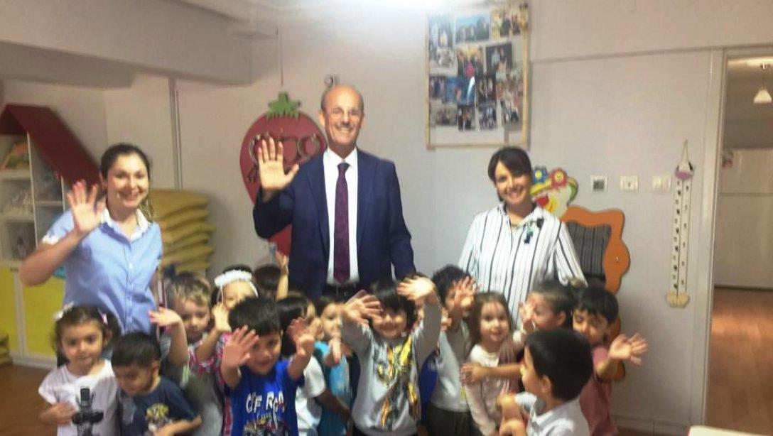İlçe Milli Eğitim Müdürümüz Sayın Mustafa ÖZMEN, Şehit Polis Demet SEZEN Anaokulu'nu ziyaret etti.
