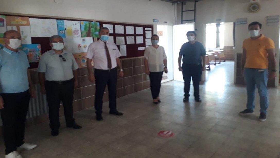 İlçe Milli Eğitim Müdürümüz ve Şube Müdürümüz Kadıköy Ortaokulu/İlkokulu nu ziyaret ettiler