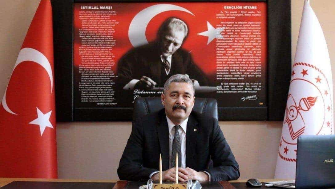 İlçe Milli Eğitim Müdürümüz Sayın Hakan ÖZCAN'ın 18 Mart Çanakkale Zaferi ve Şehitleri Anma Günü Mesajı.